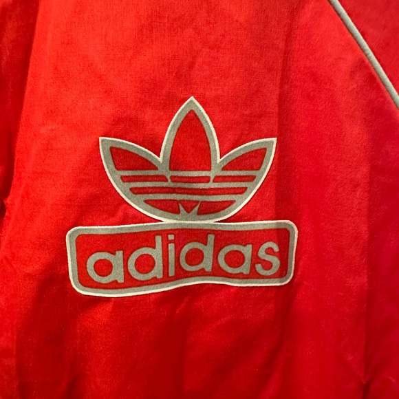 VINTAGE adidas jacket - Picture 3 of 8